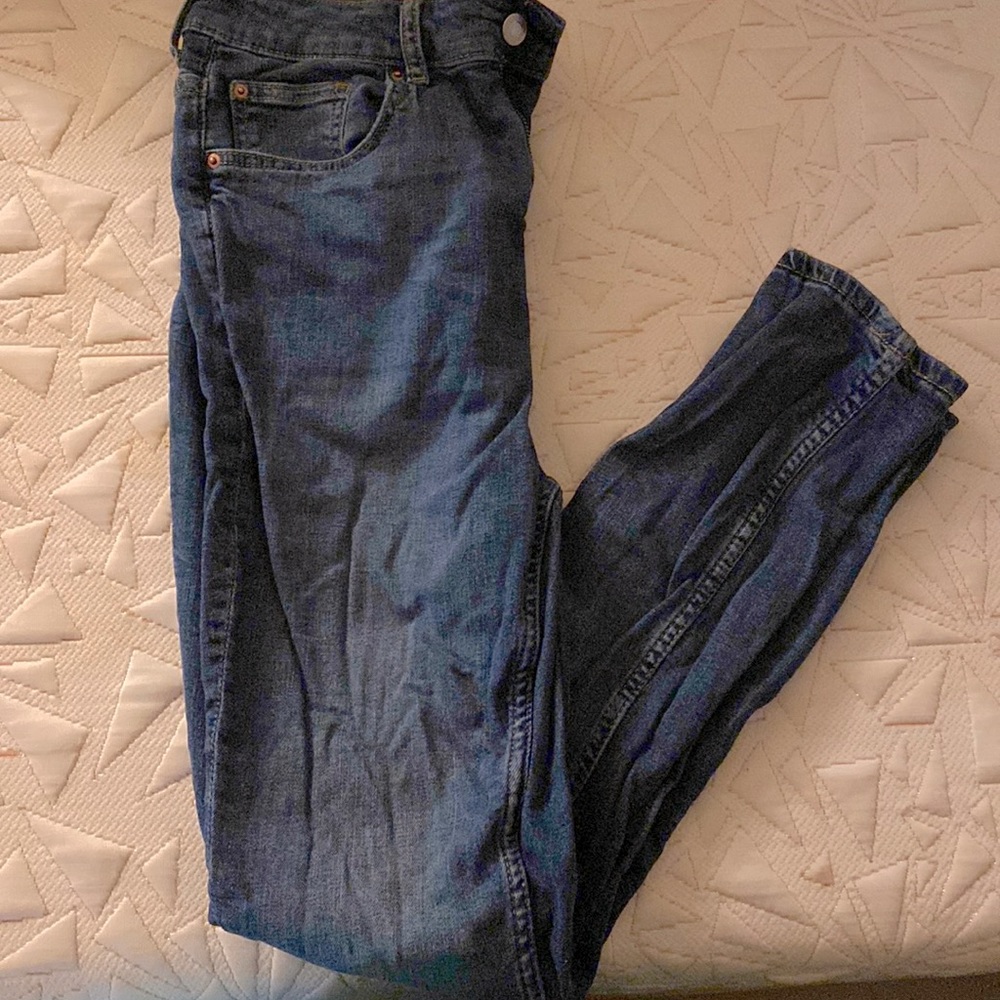 H and M skinny Jeans